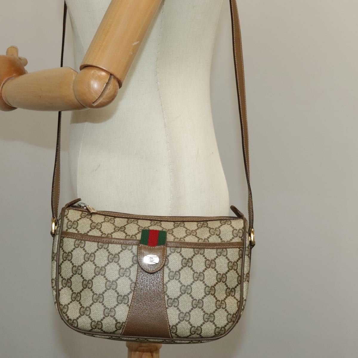 GUCCI GG Supreme Web Sherry Line Shoulder Bag PVC Beige 89 02 032 Auth 98837