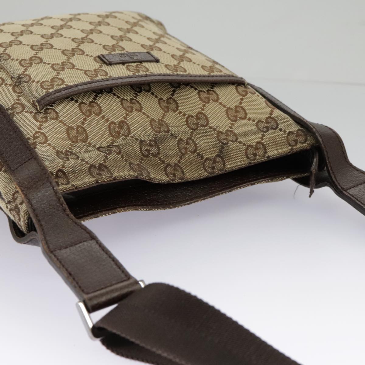 GUCCI GG Canvas Shoulder Bag Beige 122793 Auth 98853