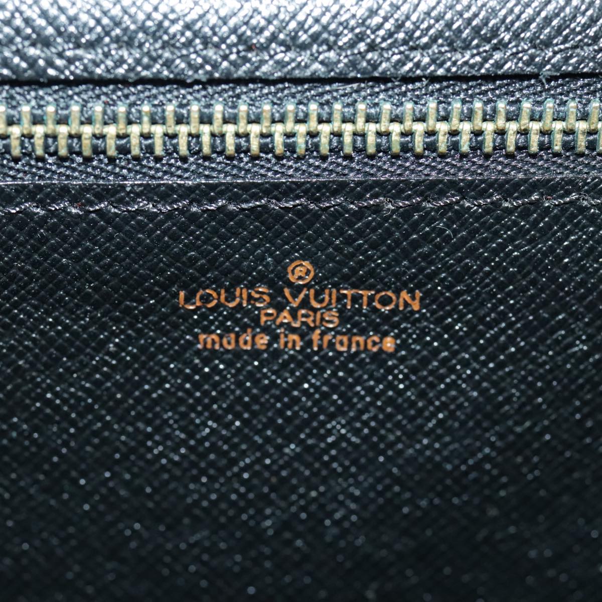 LOUIS VUITTON Epi Montaigne 23 Clutch Bag Blue M52665 LV Auth 98876