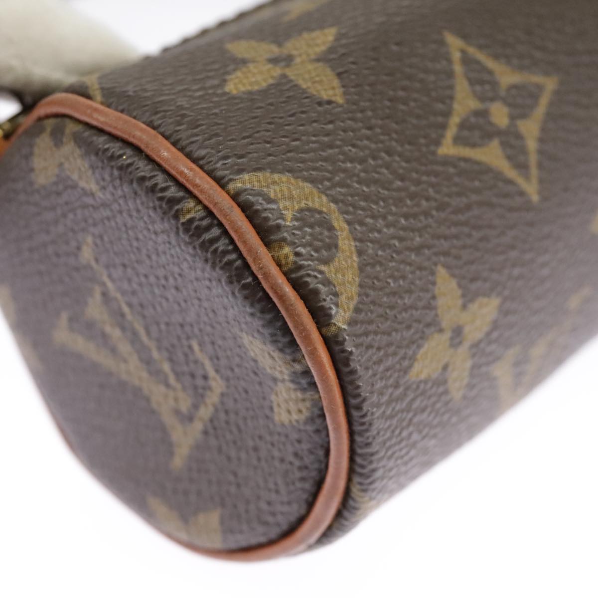 LOUIS VUITTON Monogram Papillon Pouch LV Auth 98885