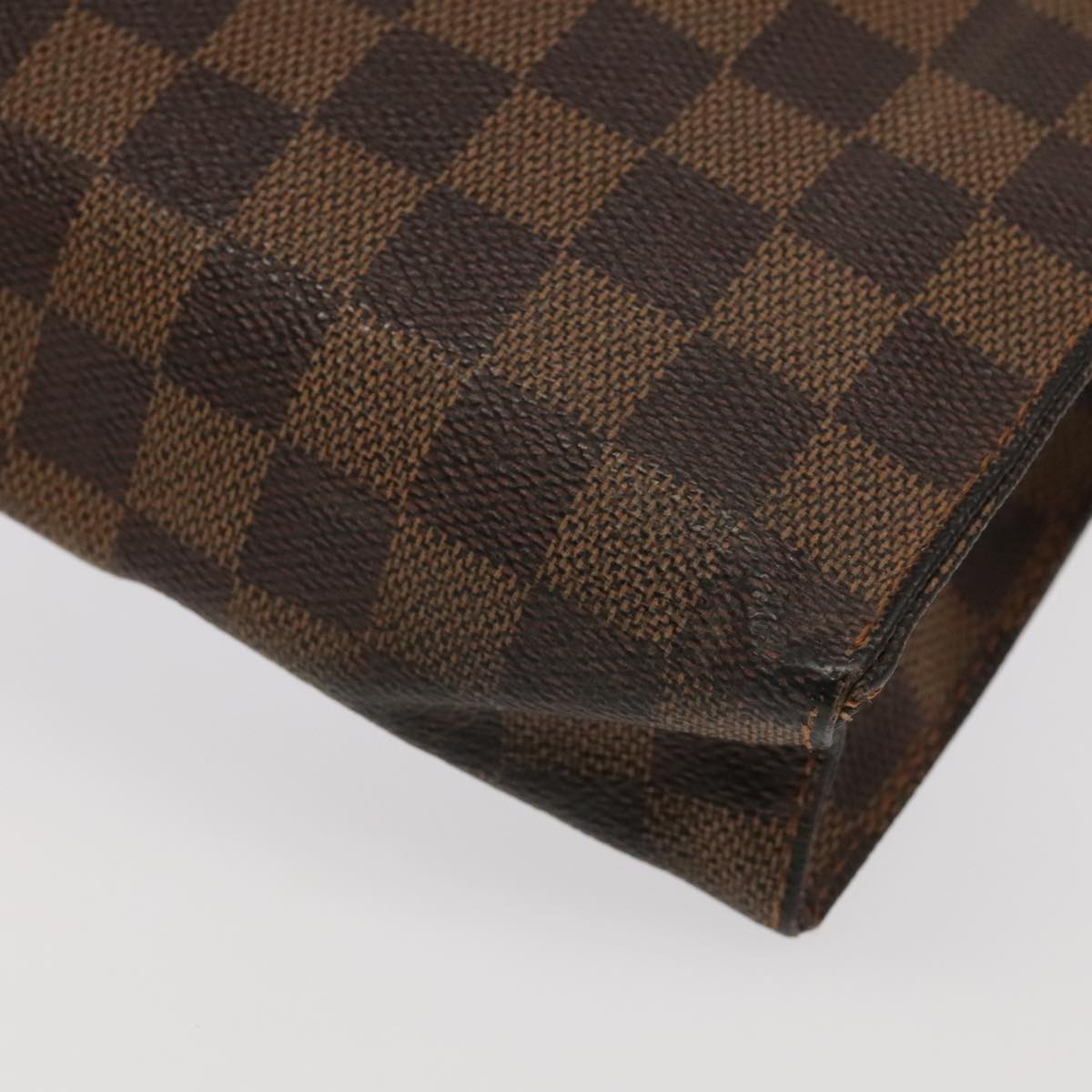 LOUIS VUITTON Damier Ebene Poche Toilette 26 Pouch N47543 LV Auth 98899