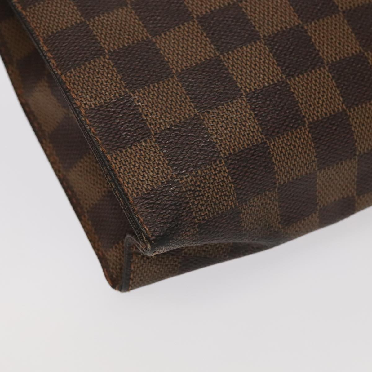 LOUIS VUITTON Damier Ebene Poche Toilette 26 Pouch N47543 LV Auth 98899