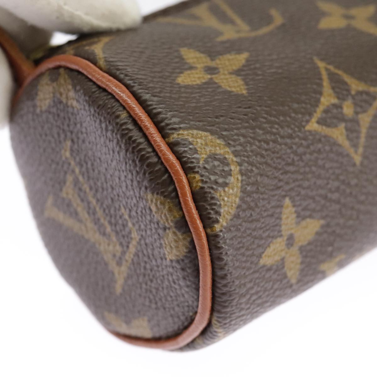 LOUIS VUITTON Monogram Papillon Pouch LV Auth 98902