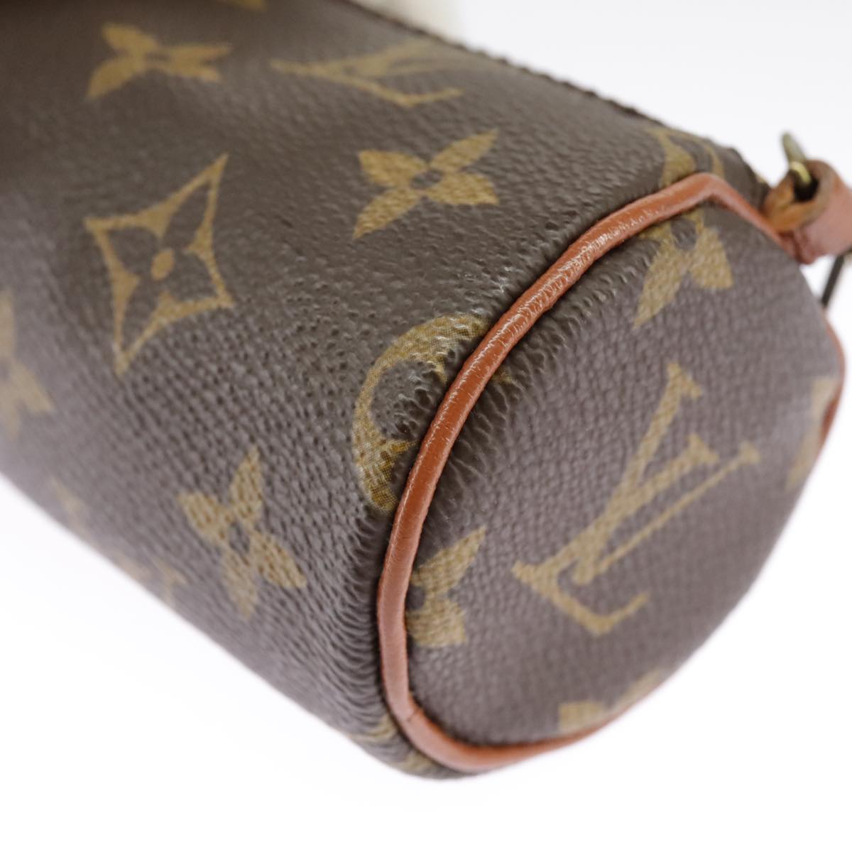 LOUIS VUITTON Monogram Papillon Pouch LV Auth 98902