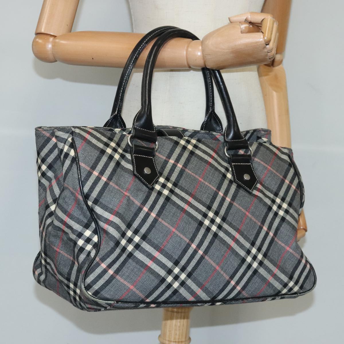 BURBERRY Nova Check Blue Label Tote Bag Canvas Gray Black Silver Auth 98918