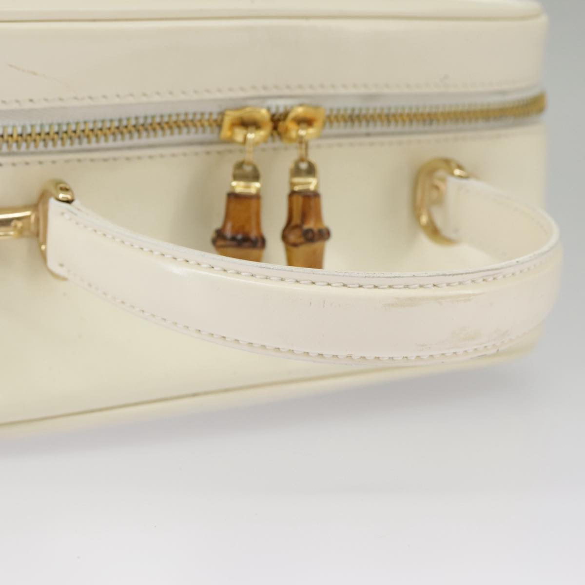 GUCCI Hand Bag Patent leather 2way Cream Gold Auth 98924