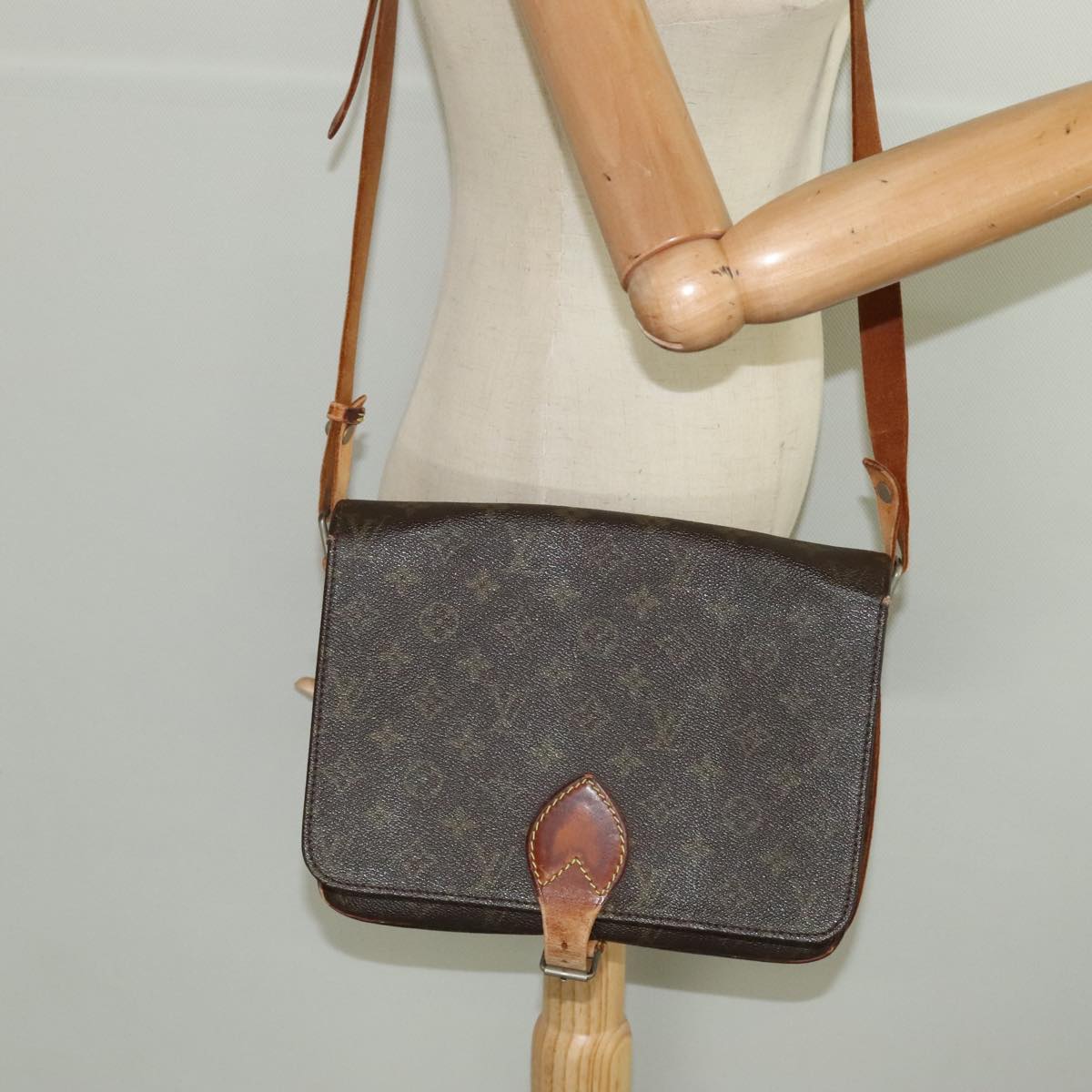 LOUIS VUITTON Monogram Cartouchiere GM Shoulder Bag Vintage M51252 LV Auth 98930