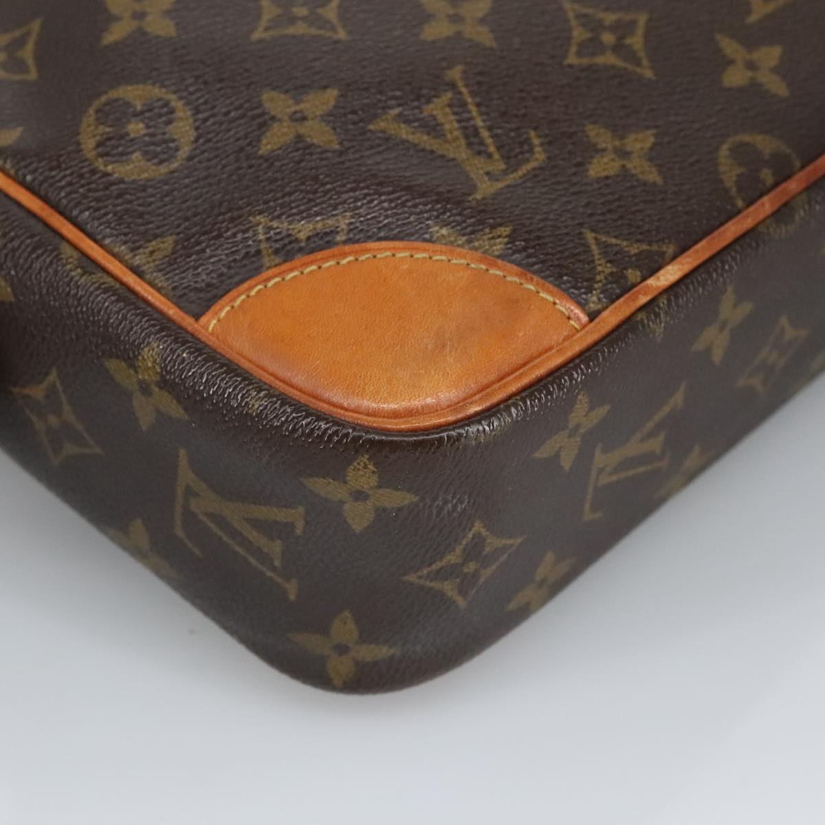 LOUIS VUITTON Monogram Compiegne 28 Clutch Bag M51845 LV Auth 98962