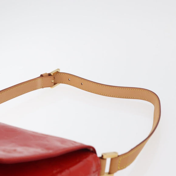 LOUIS VUITTON Monogram Vernis Thompson Street Shoulder Bag Red M91094 Auth 98973