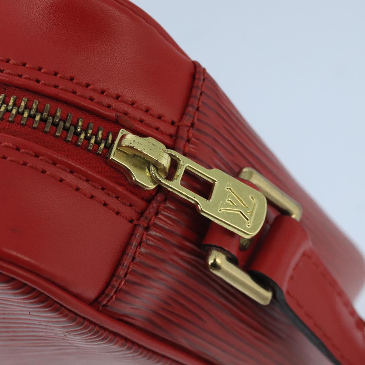 LOUIS VUITTON Epi Trocadero 23 Shoulder Bag Red M52307 LV Auth 98981