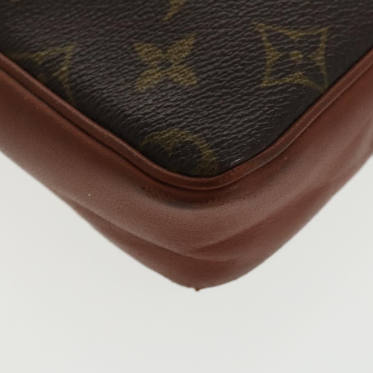 LOUIS VUITTON Monogram Pochette Sports Clutch Bag No.183 LV Auth 99003