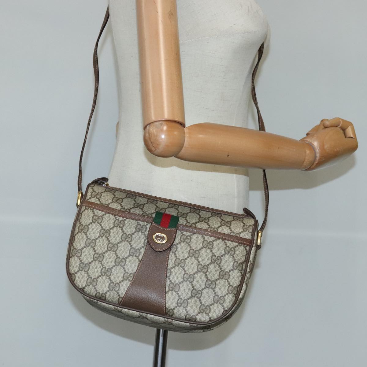 GUCCI GG Supreme Web Sherry Line Shoulder Bag PVC Beige Red Auth 99031