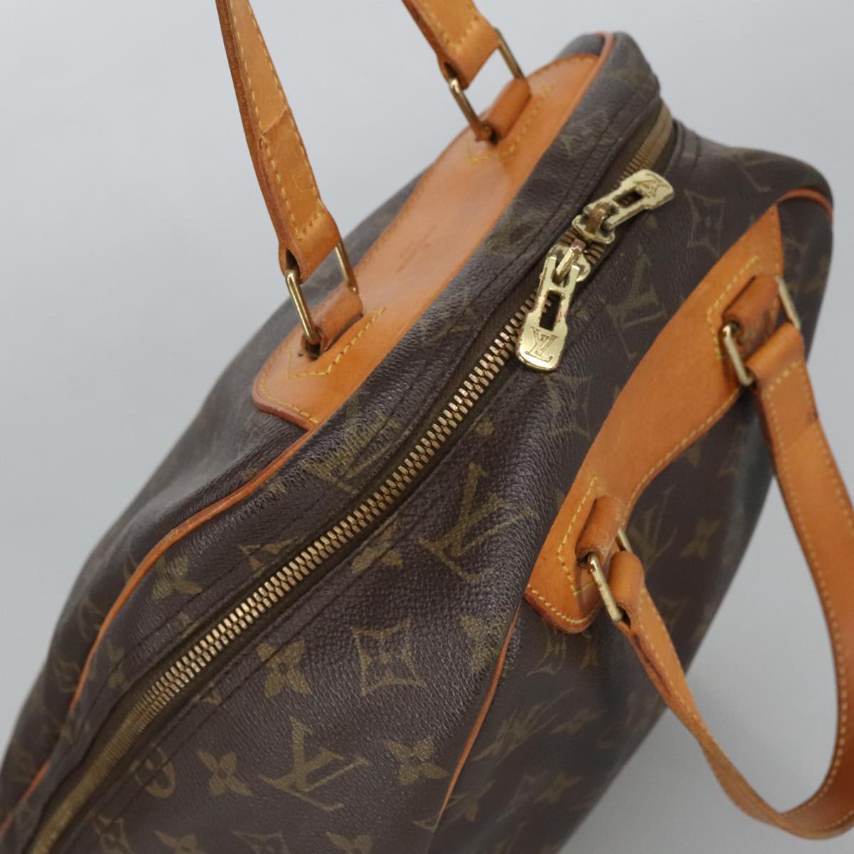 LOUIS VUITTON Monogram Excursion Hand Bag M41450 LV Auth 99104