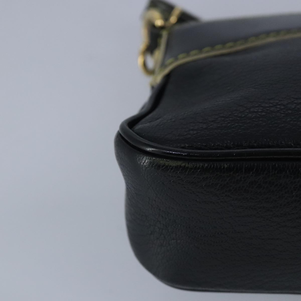 LOUIS VUITTON Suhari Lockit Clutch Bag Leather Black M95628 LV Auth 99122