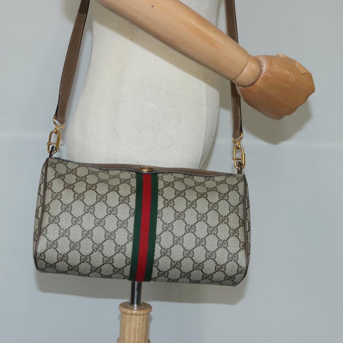 GUCCI GG Supreme Web Sherry Line Shoulder Bag PVC Beige Red Auth 99138