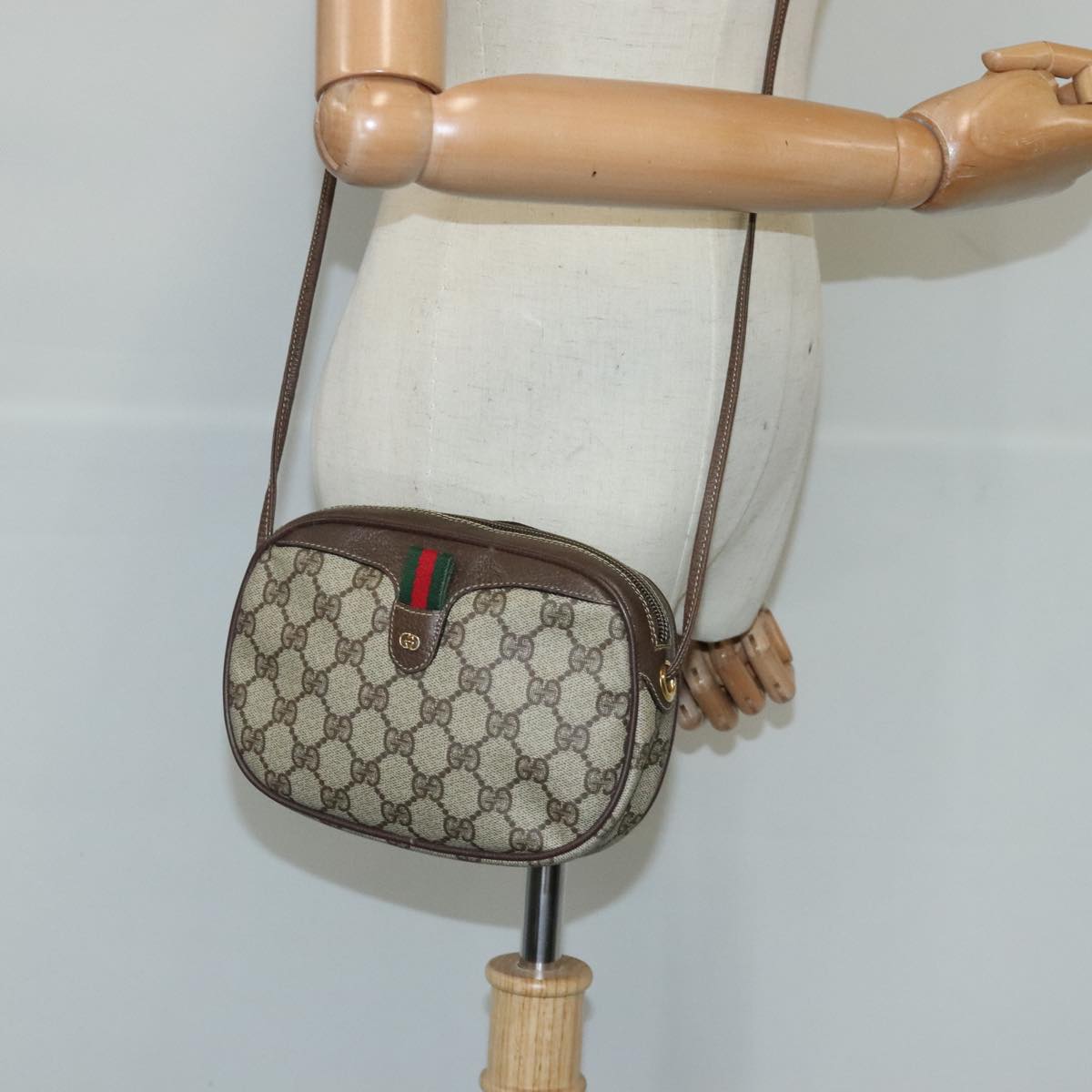 GUCCI GG Supreme Web Sherry Line Shoulder Bag PVC Beige Red Auth 99139