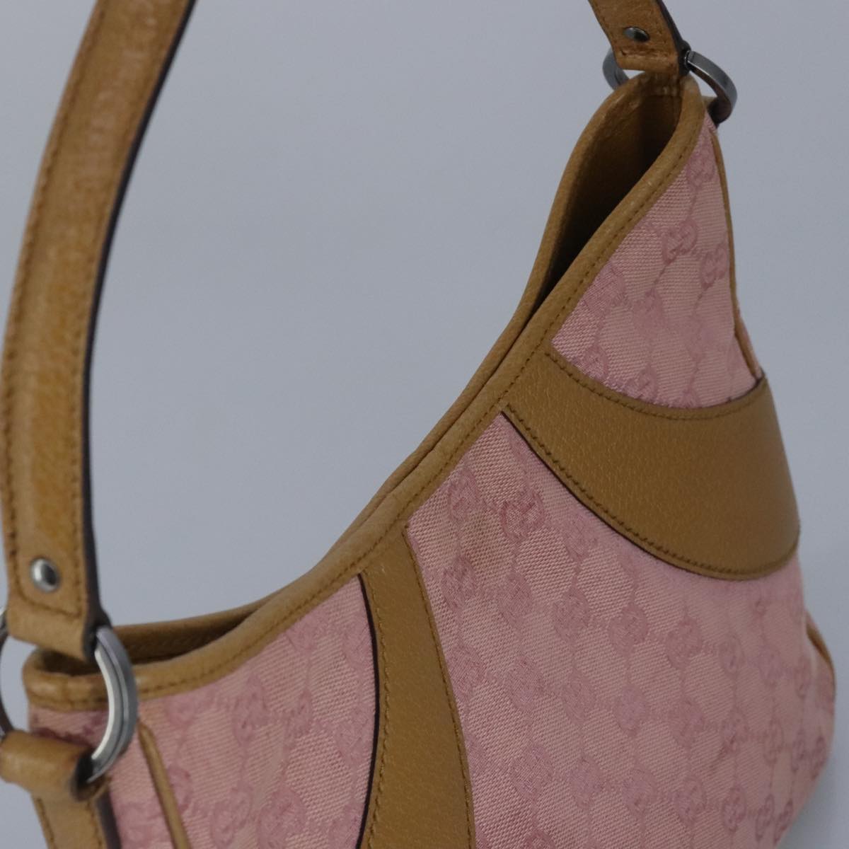 GUCCI GG Canvas Shoulder Bag Pink Beige 113012 Auth 99144