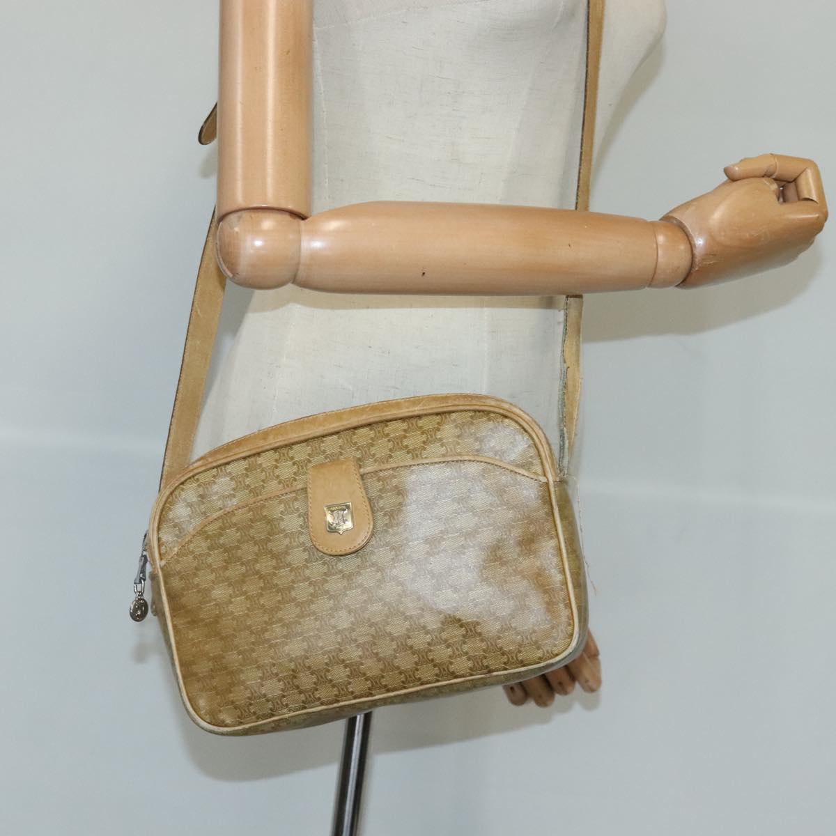 CELINE Macadam Canvas Shoulder Bag Beige Auth 99164