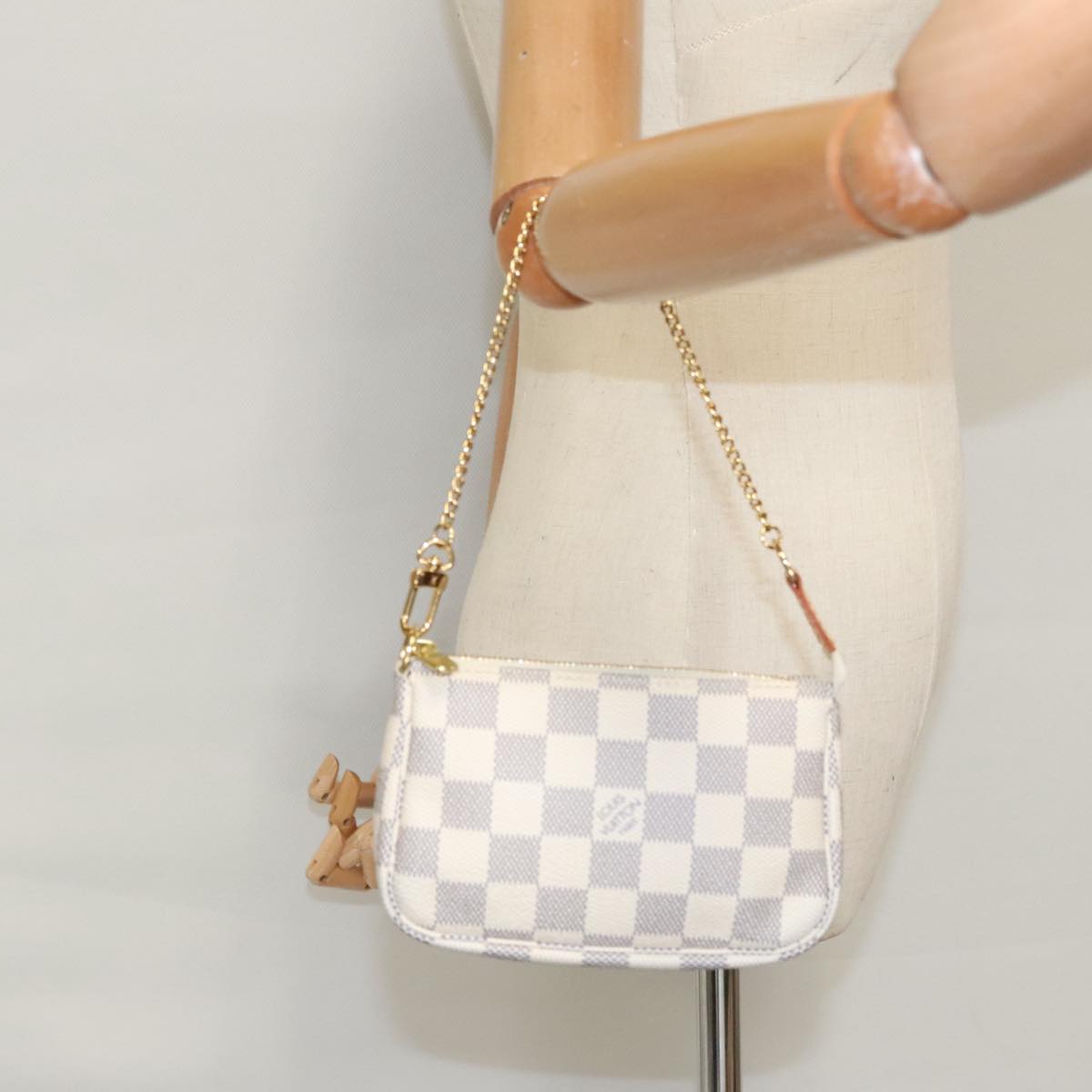 LOUIS VUITTON Damier Azur Mini Pochette Accessoires Pouch N63005 LV Auth 99220