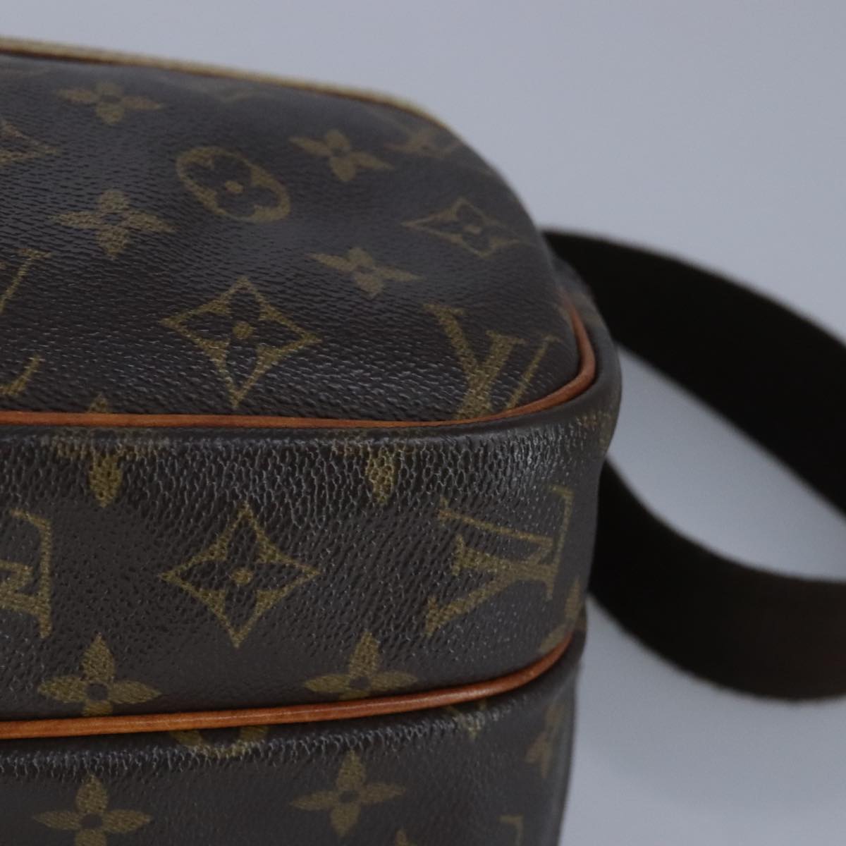 LOUIS VUITTON Monogram Reporter PM Shoulder Bag M45254 LV Auth 99251