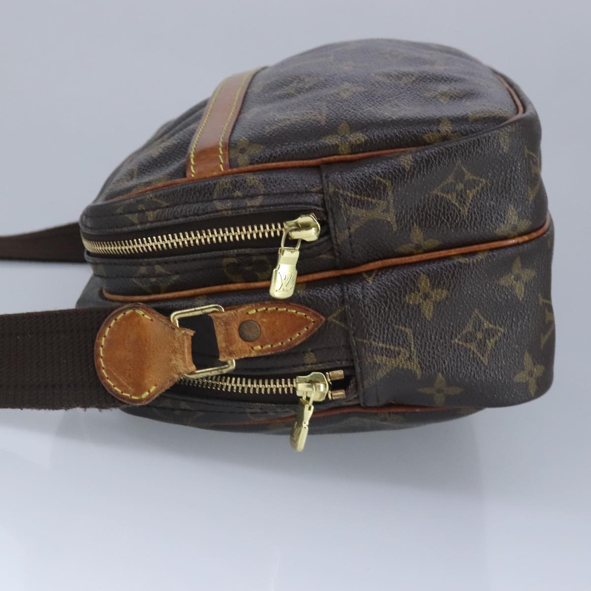 LOUIS VUITTON Monogram Reporter PM Shoulder Bag M45254 LV Auth 99251