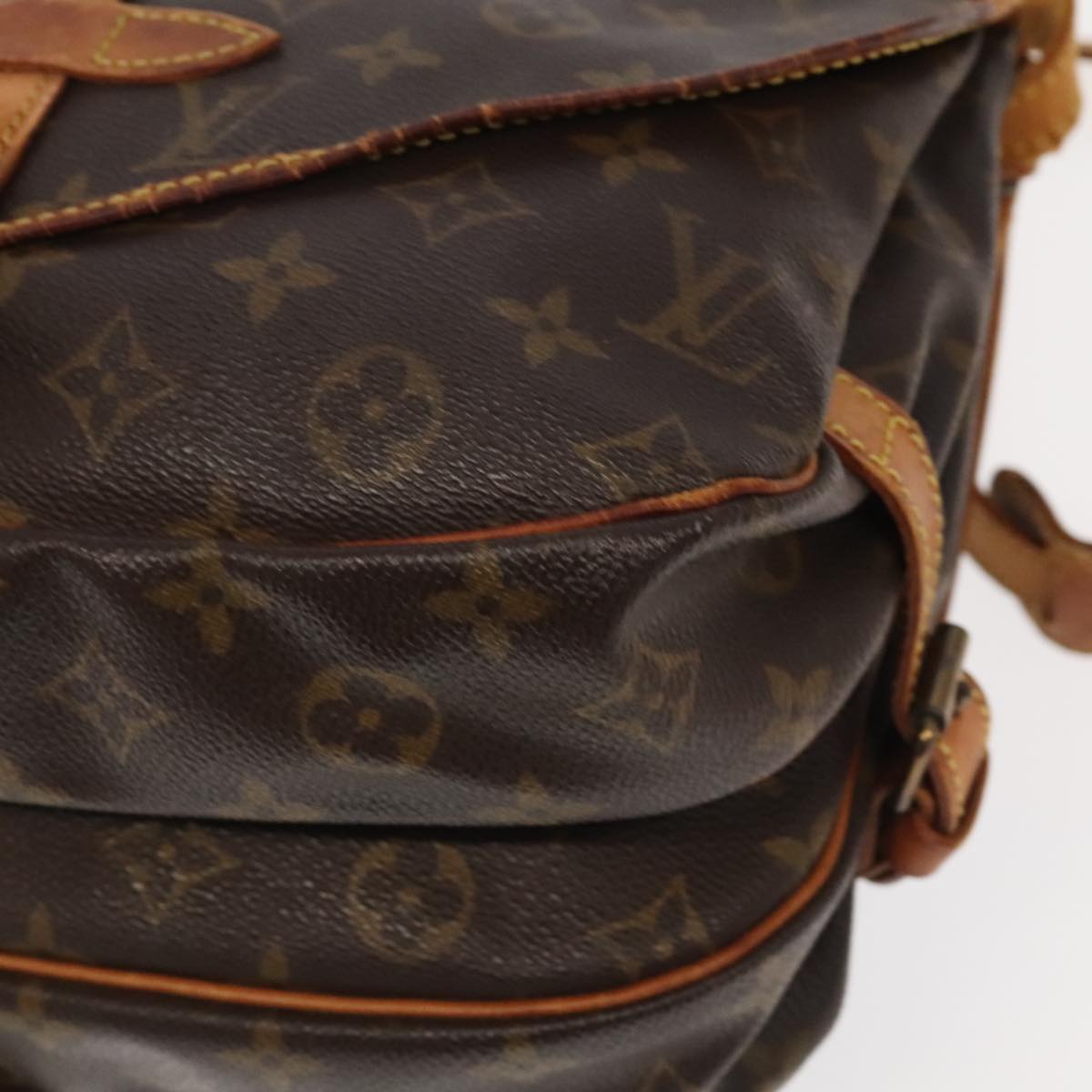 LOUIS VUITTON Monogram Saumur 30 Shoulder Bag M42256 LV Auth 99273