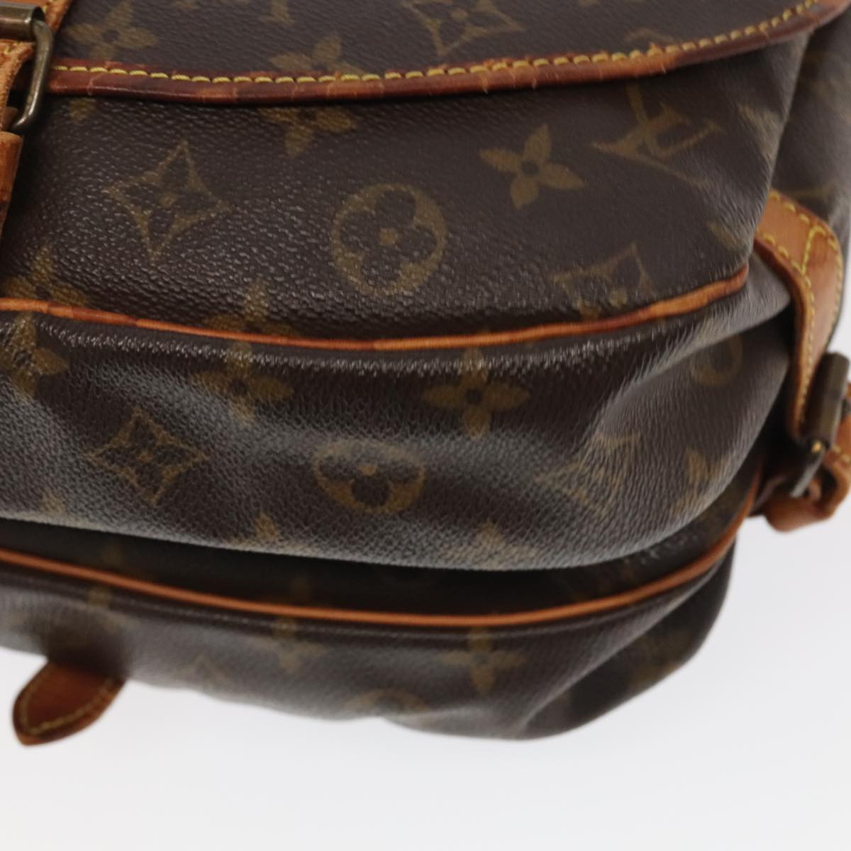 LOUIS VUITTON Monogram Saumur 30 Shoulder Bag M42256 LV Auth 99273