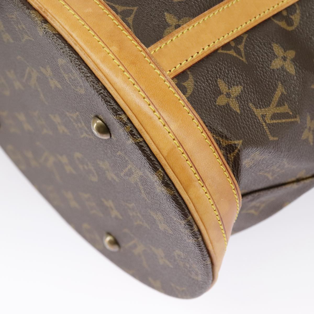 LOUIS VUITTON Monogram Bucket GM Shoulder Bag M42236 LV Auth 99296