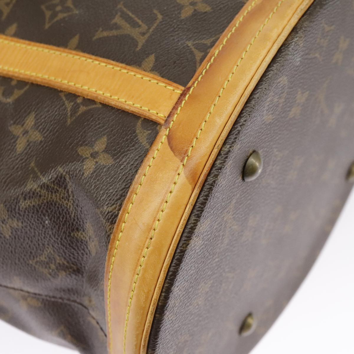 LOUIS VUITTON Monogram Bucket GM Shoulder Bag M42236 LV Auth 99298