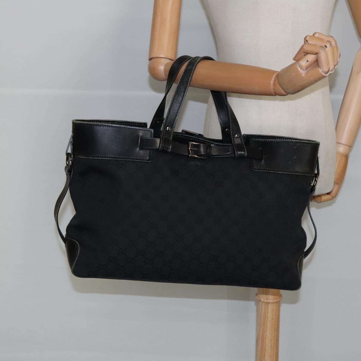 GUCCI GG Canvas Hand Bag Black Silver 106251 Auth 99306