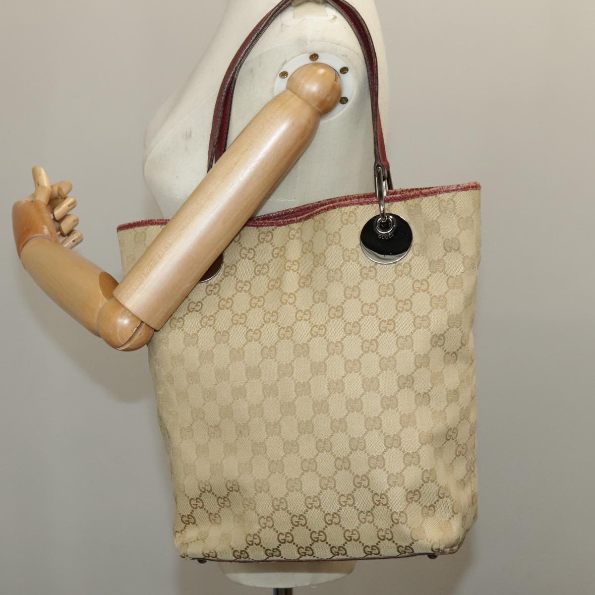 GUCCI GG Canvas Tote Bag Beige Silver Red 120836 Auth 99322