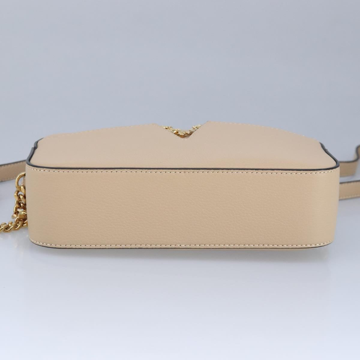 VERSACE Chain Shoulder Bag Leather Beige Gold Auth 99387