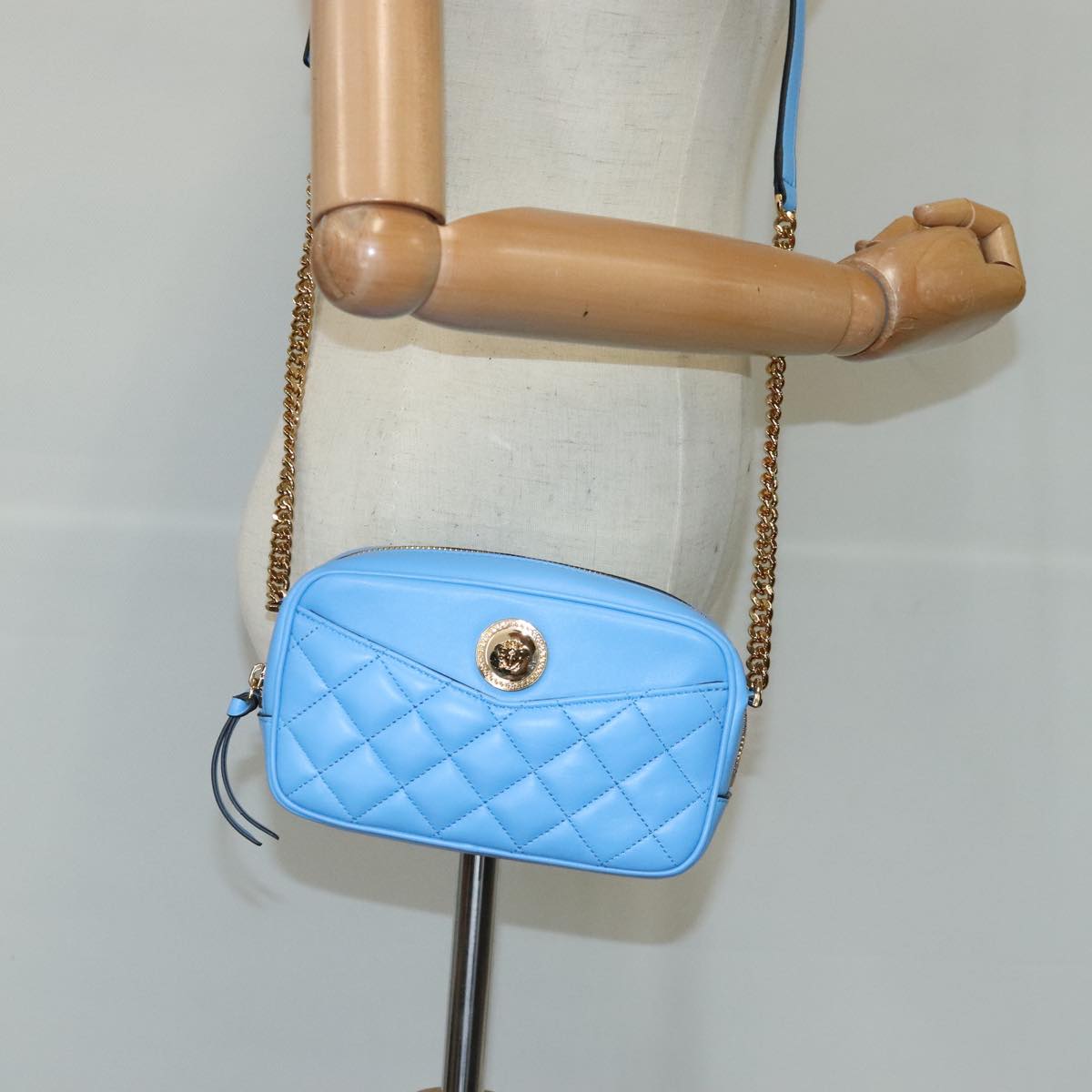 VERSACE Chain Shoulder Bag Leather Light Blue Gold Auth 99391