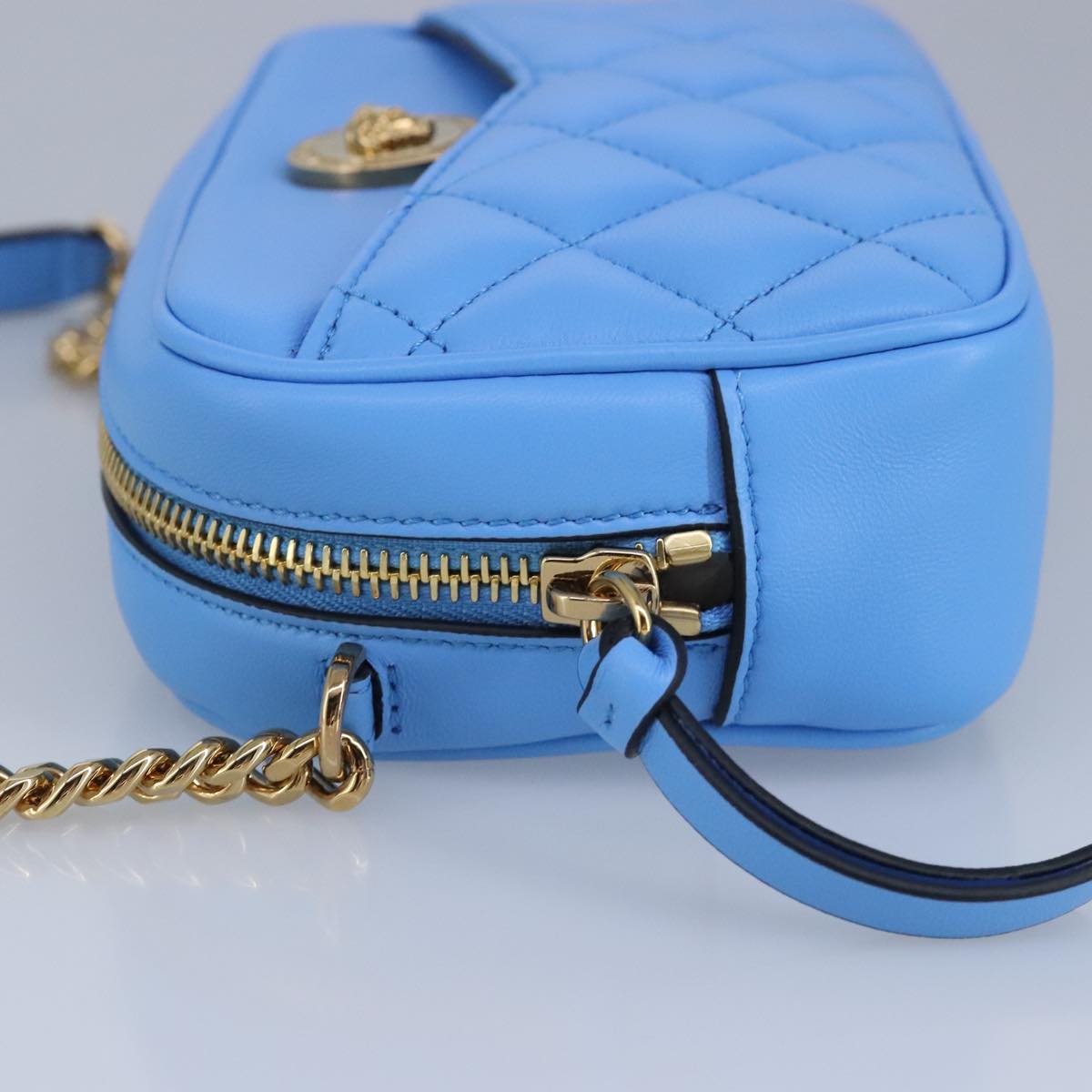 VERSACE Chain Shoulder Bag Leather Light Blue Gold Auth 99391