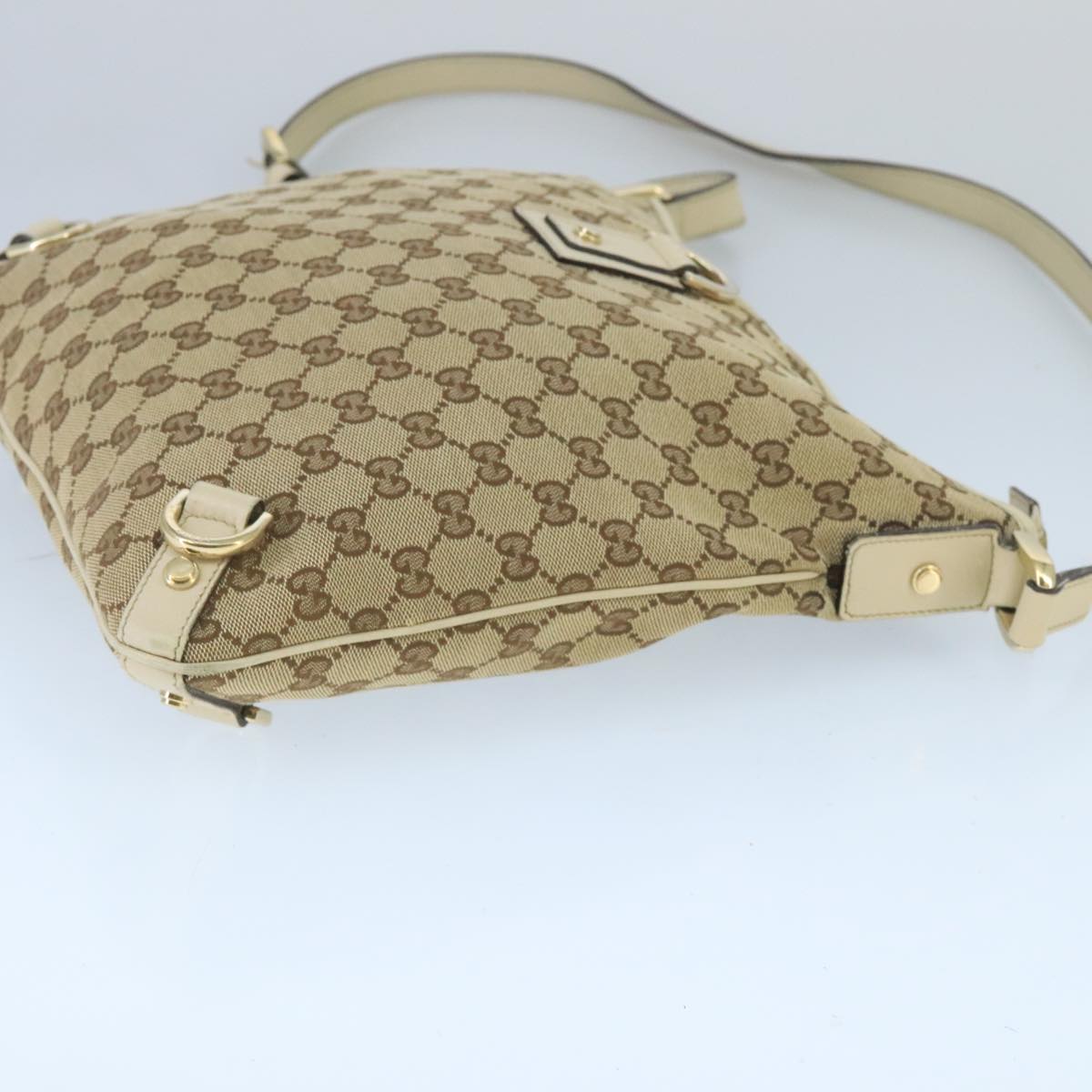 GUCCI GG Canvas Shoulder Bag Beige Gold 131326 Auth 99430