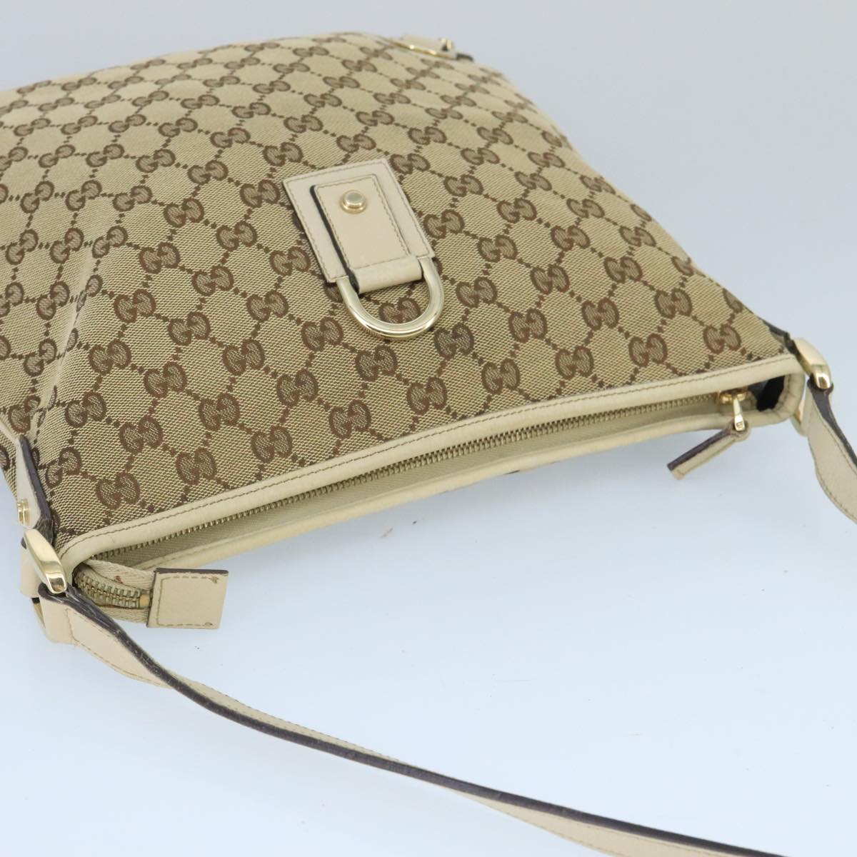 GUCCI GG Canvas Shoulder Bag Beige Gold 131326 Auth 99430