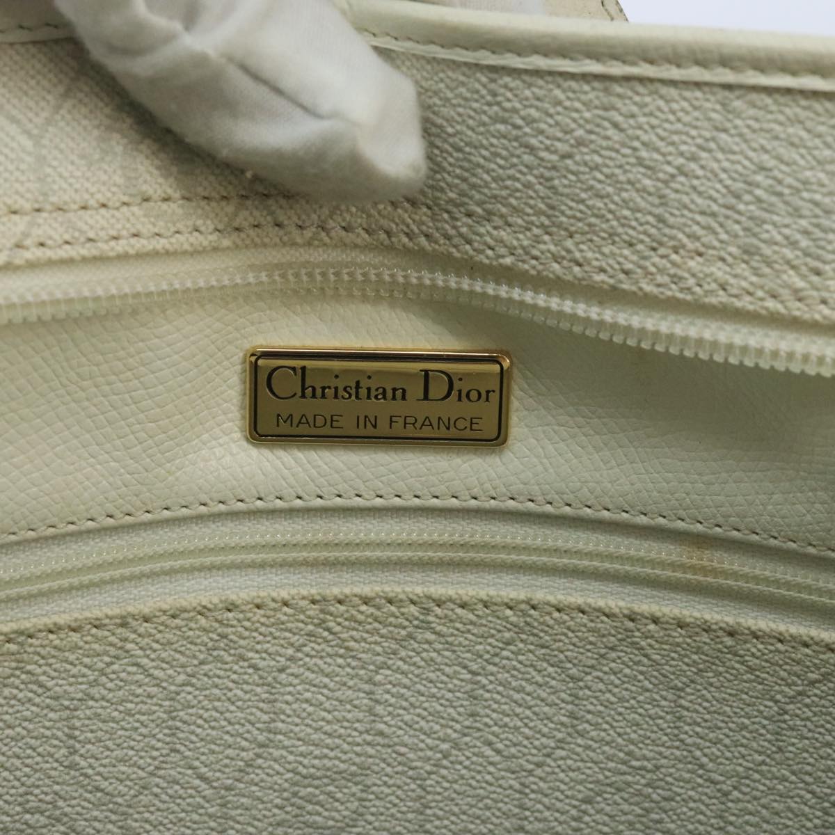 Christian Dior Honeycomb Canvas Shoulder Bag PVC Leather White Gold Auth 99479