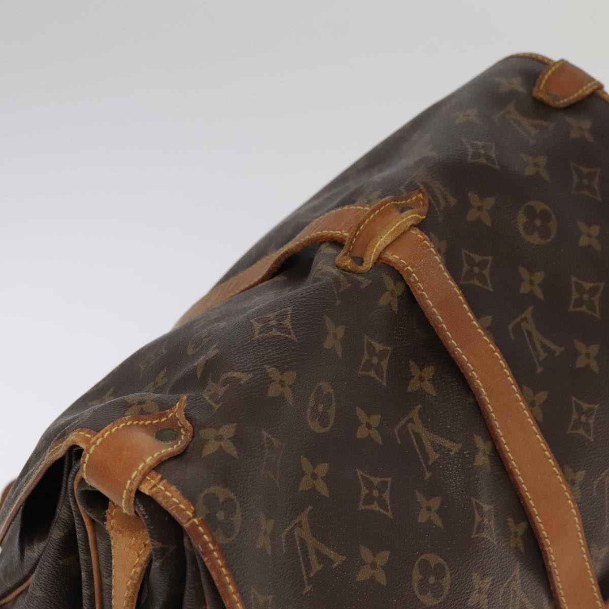 LOUIS VUITTON Monogram Saumur 35 Shoulder Bag M42254 LV Auth 99594