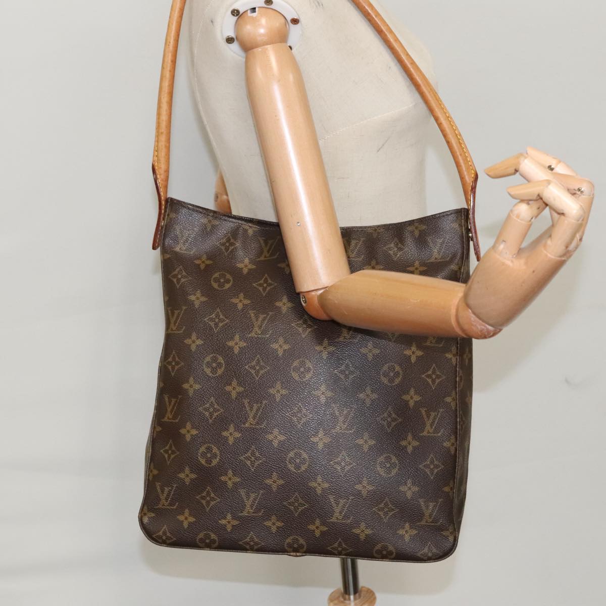 LOUIS VUITTON Monogram Looping GM Shoulder Bag M51145 LV Auth 99620