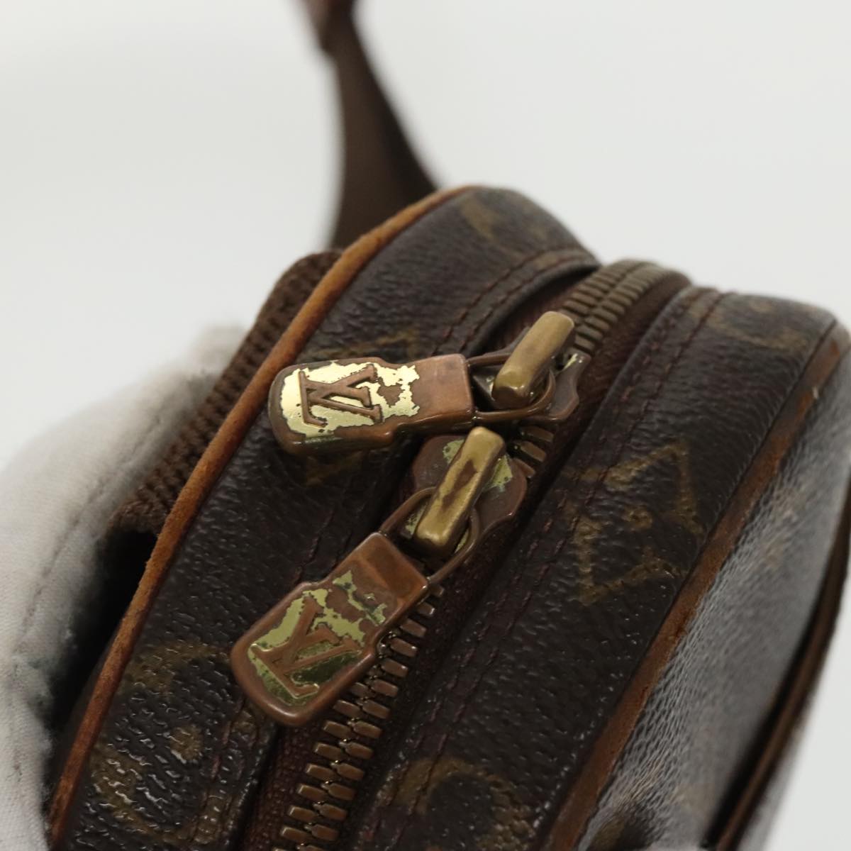 LOUIS VUITTON Monogram Pochette Gange Shoulder Bag M51870 LV Auth 99627