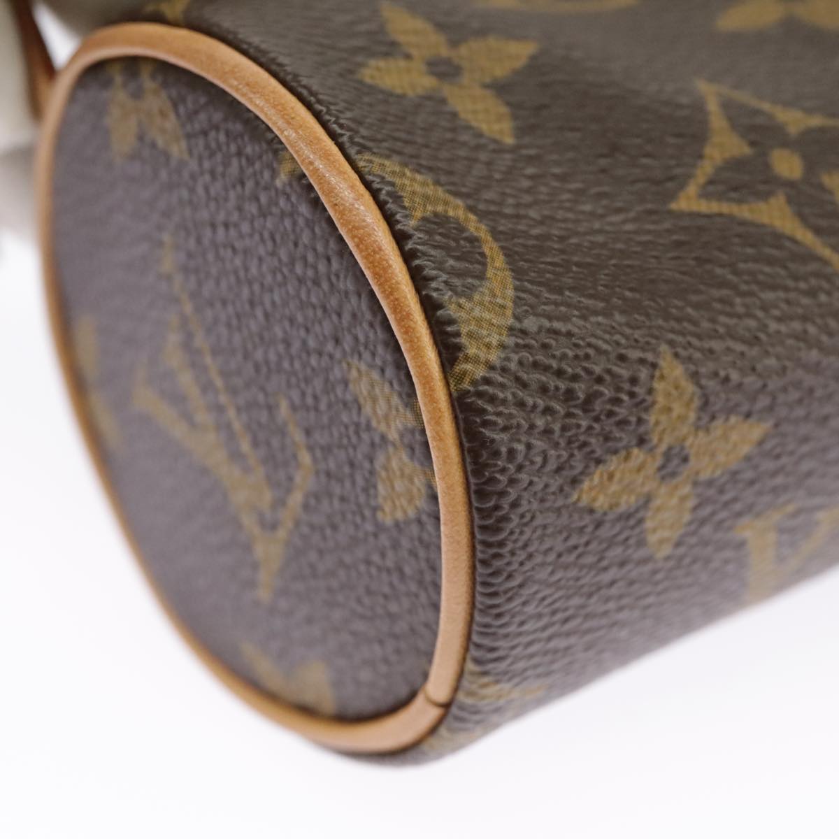 LOUIS VUITTON Monogram Papillon Pouch LV Auth 99629