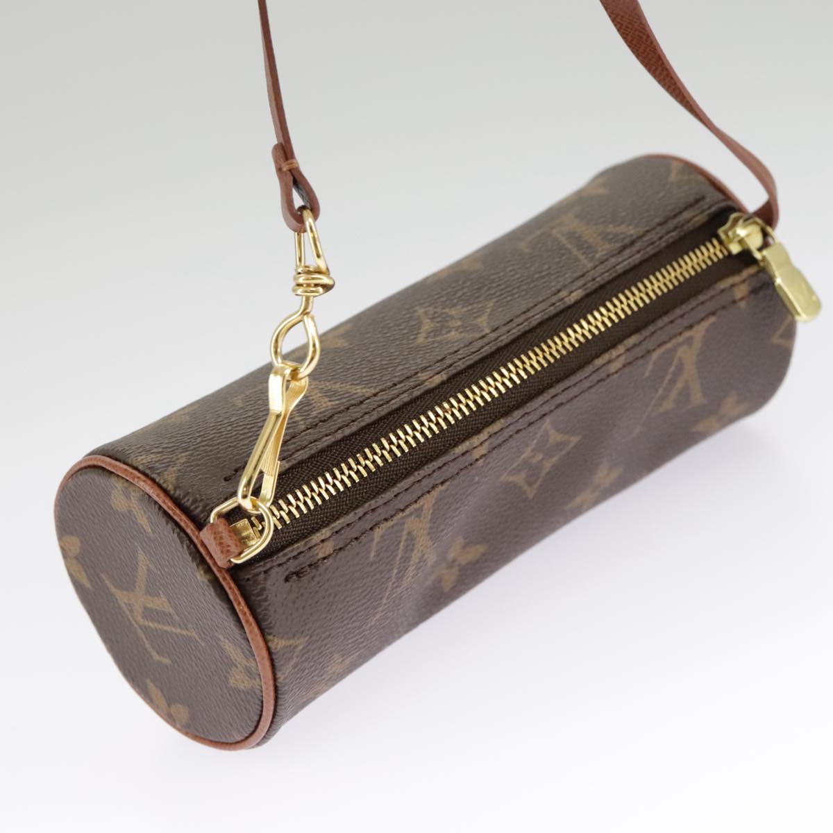 LOUIS VUITTON Monogram Papillon Pouch LV Auth 99630