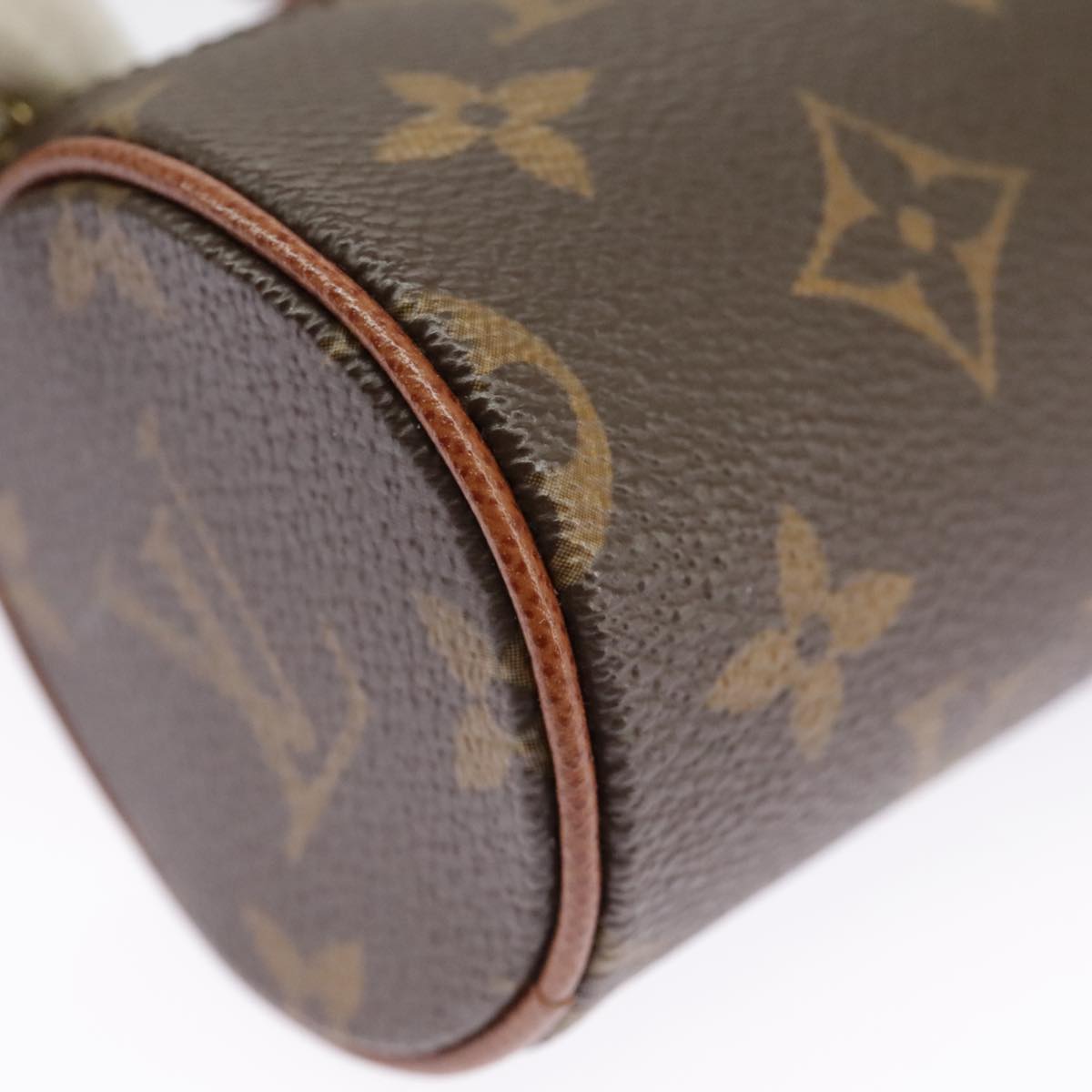 LOUIS VUITTON Monogram Papillon Pouch LV Auth 99630