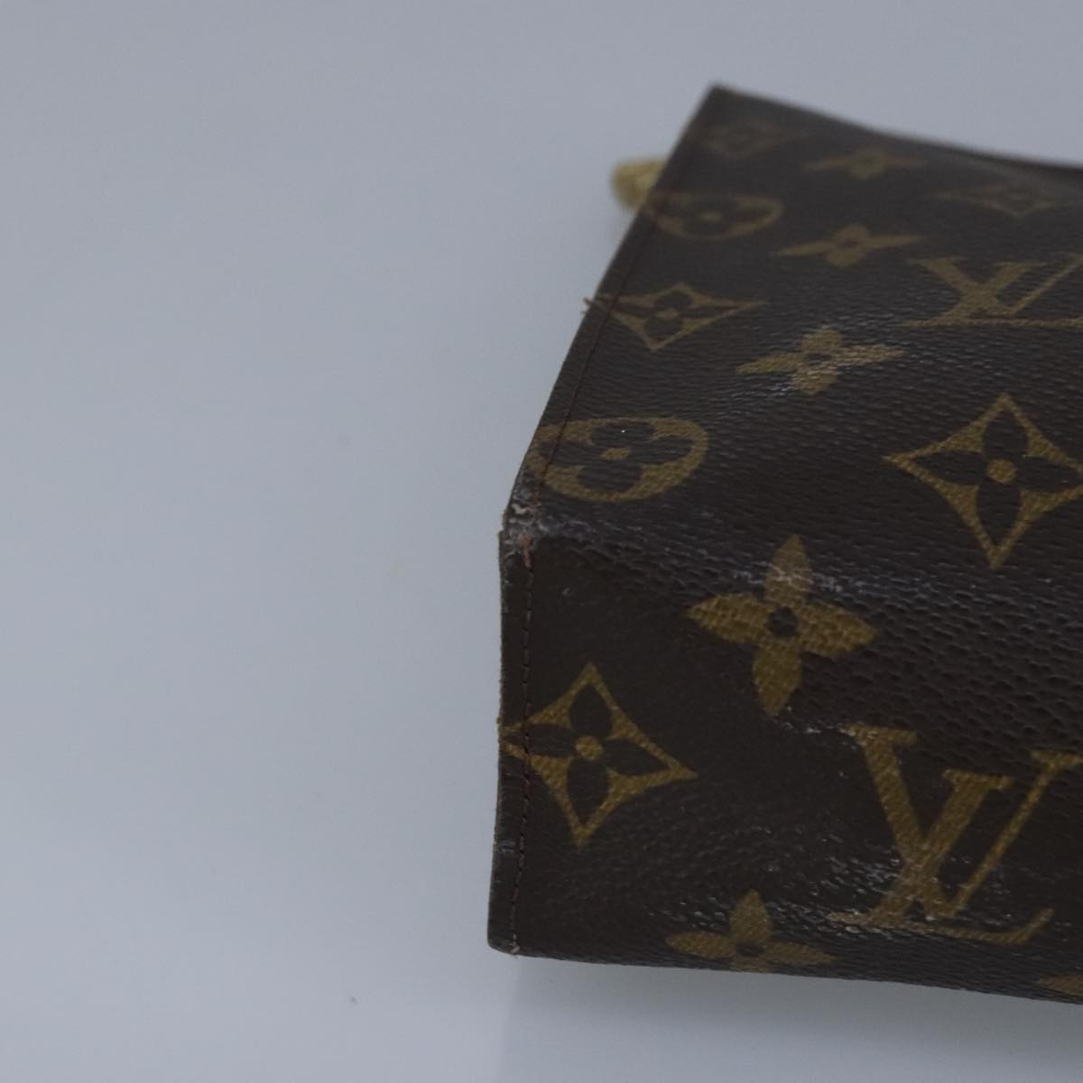 LOUIS VUITTON Monogram Poche Toilette 26 Pouch M47542 LV Auth 99631