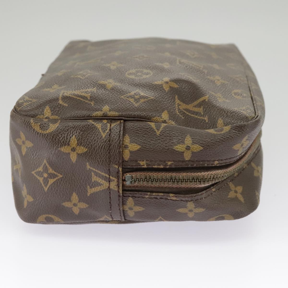 LOUIS VUITTON Monogram Trousse Toilette 28 Clutch Bag M47522 LV Auth 99719