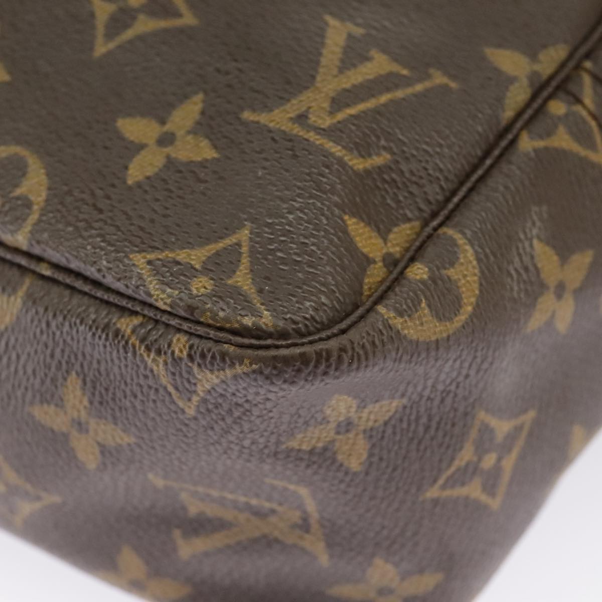 LOUIS VUITTON Monogram Trousse Toilette 28 Clutch Bag M47522 LV Auth 99719