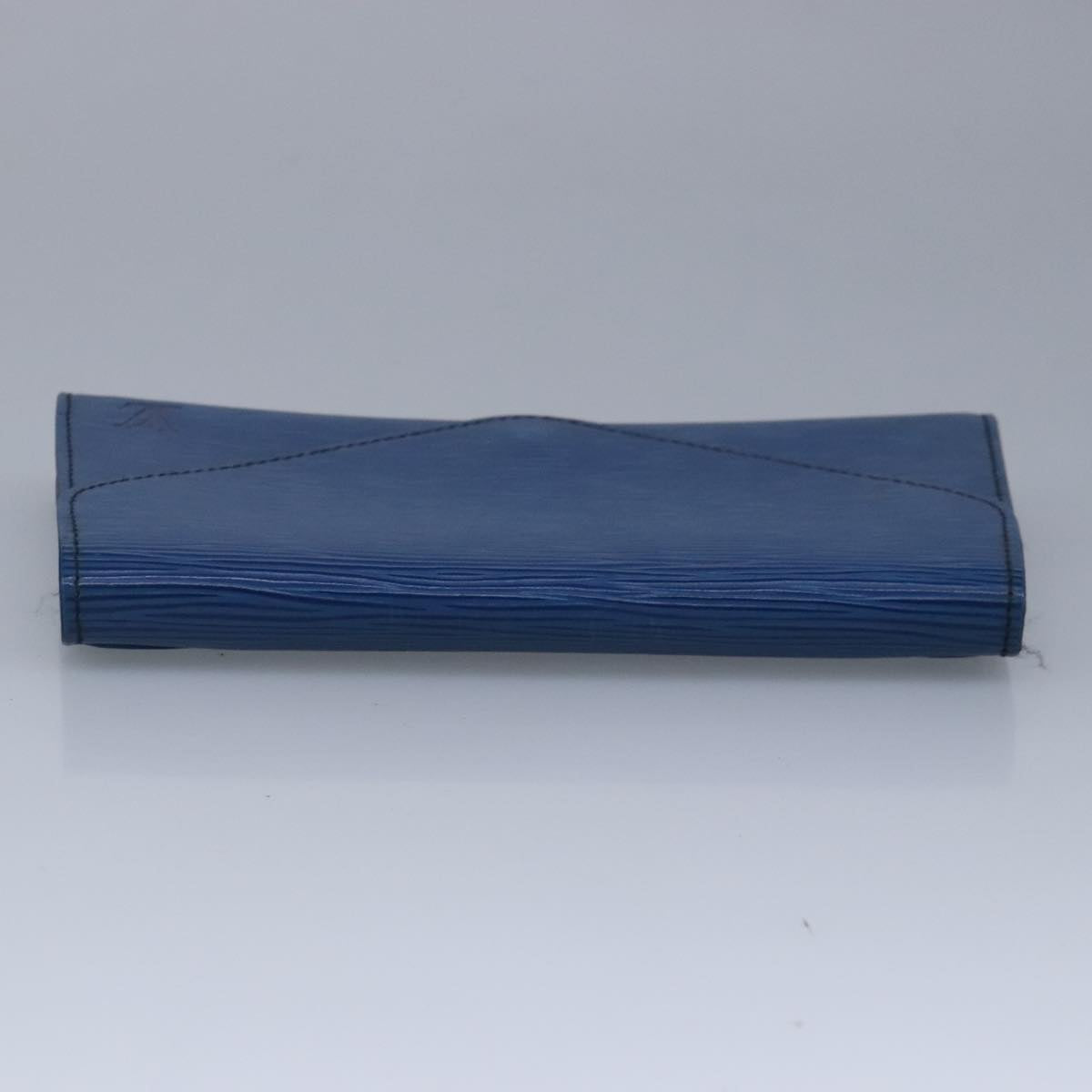 LOUIS VUITTON Epi Art Deco Clutch Bag Blue M52635 LV Auth 99721