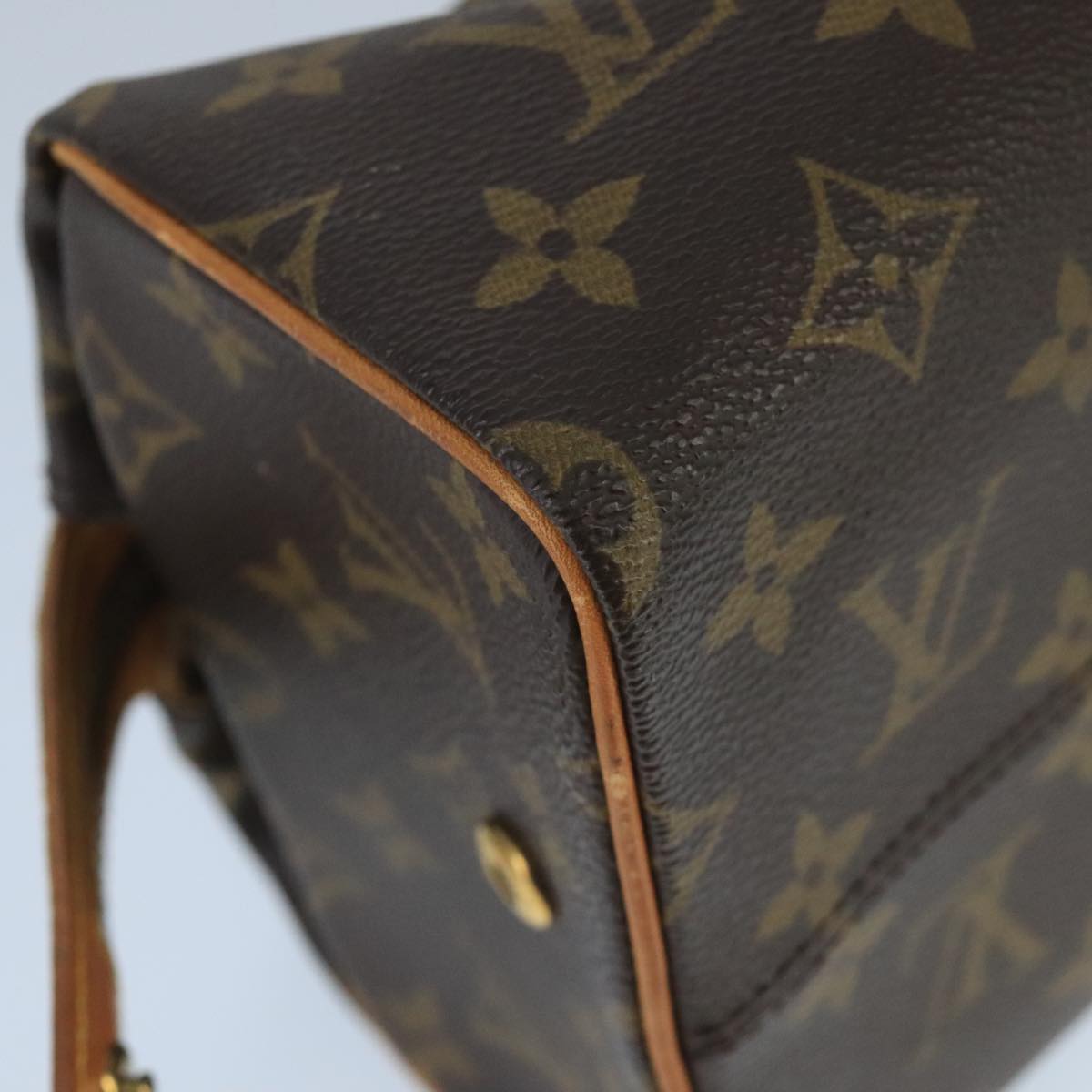 LOUIS VUITTON Monogram Trousse Patte Pression Cosmetic Pouch M47636 Auth 99730