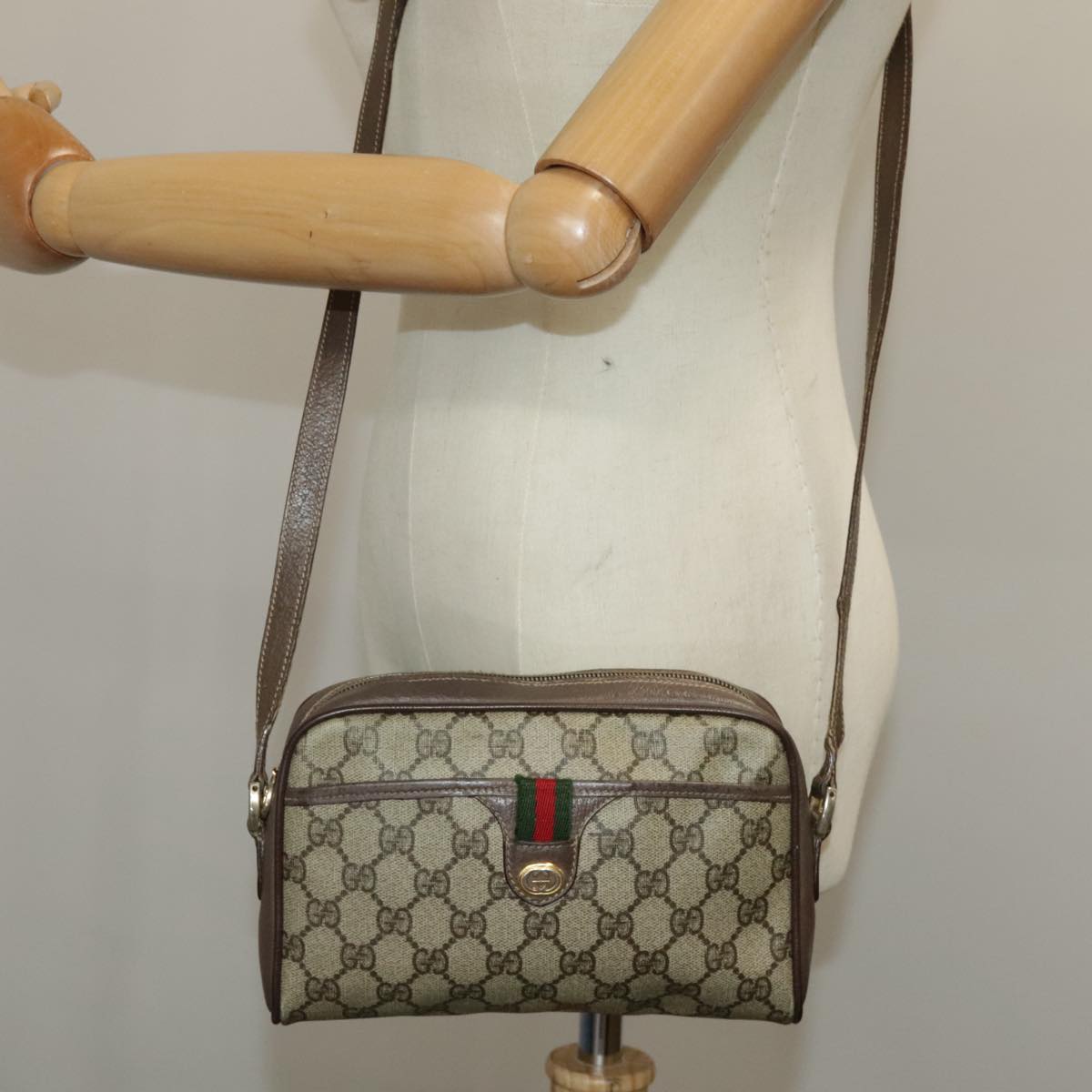 GUCCI GG Supreme Web Sherry Line Shoulder Bag PVC Beige 001 58 6594 Auth 99731