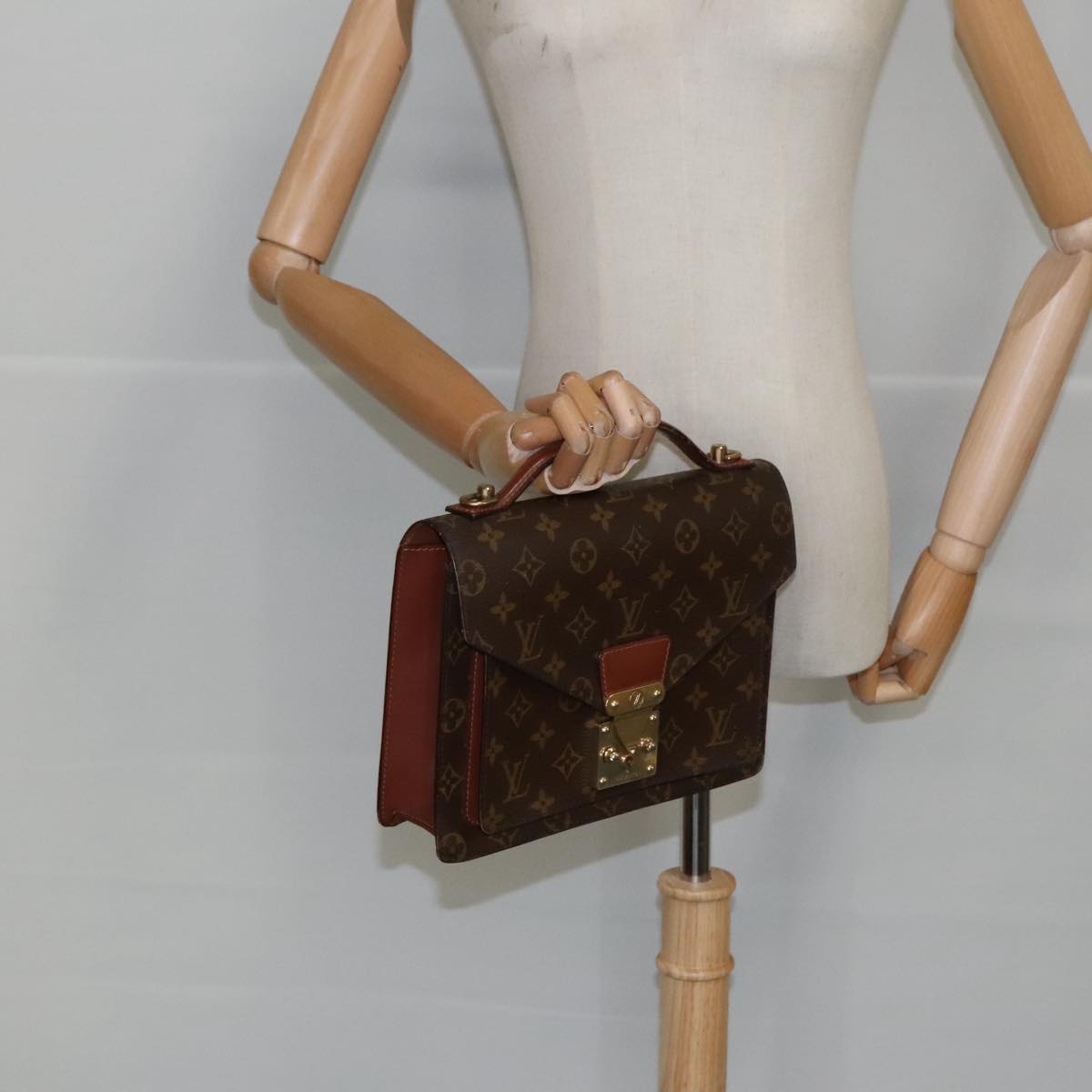 LOUIS VUITTON Monogram Monceau 26 Shoulder Bag M51187 LV Auth 99741